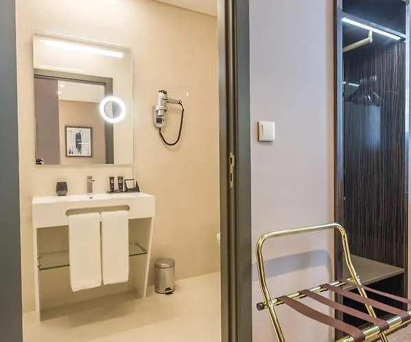 Meraprime Gold Hotel