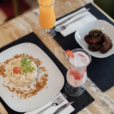 ホテル Meraprime Gold 3*